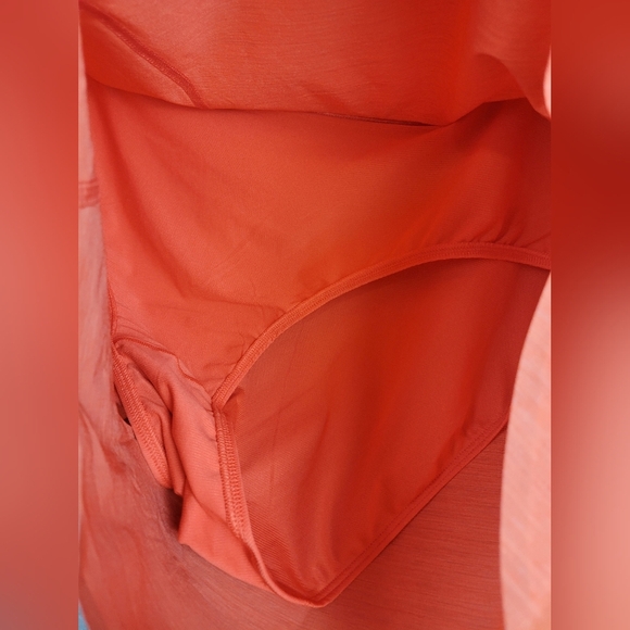 Athleta Run With it‎ shorts Space Dye Orange Haze color Size 2X - Picture 8 of 11